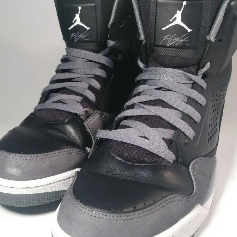 Air Jordan Flight